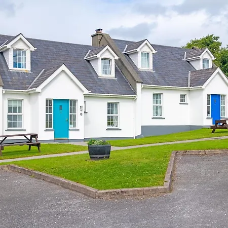 Harbour 3 Bed Sleeps 7 By Trident Homes *