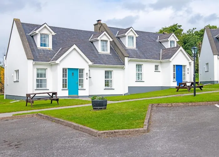 Harbour 3 Bed Sleeps 7 By Trident Homes *