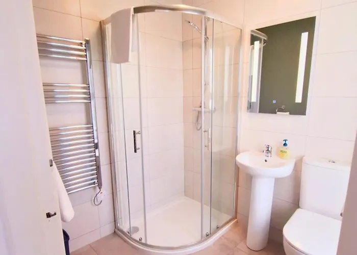 Harbour 3 Bed Sleeps 7 By Trident Homes * 丁格尔